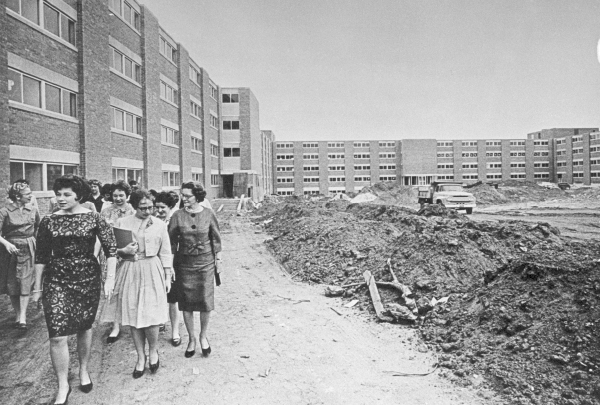 future-past-ladies-construction