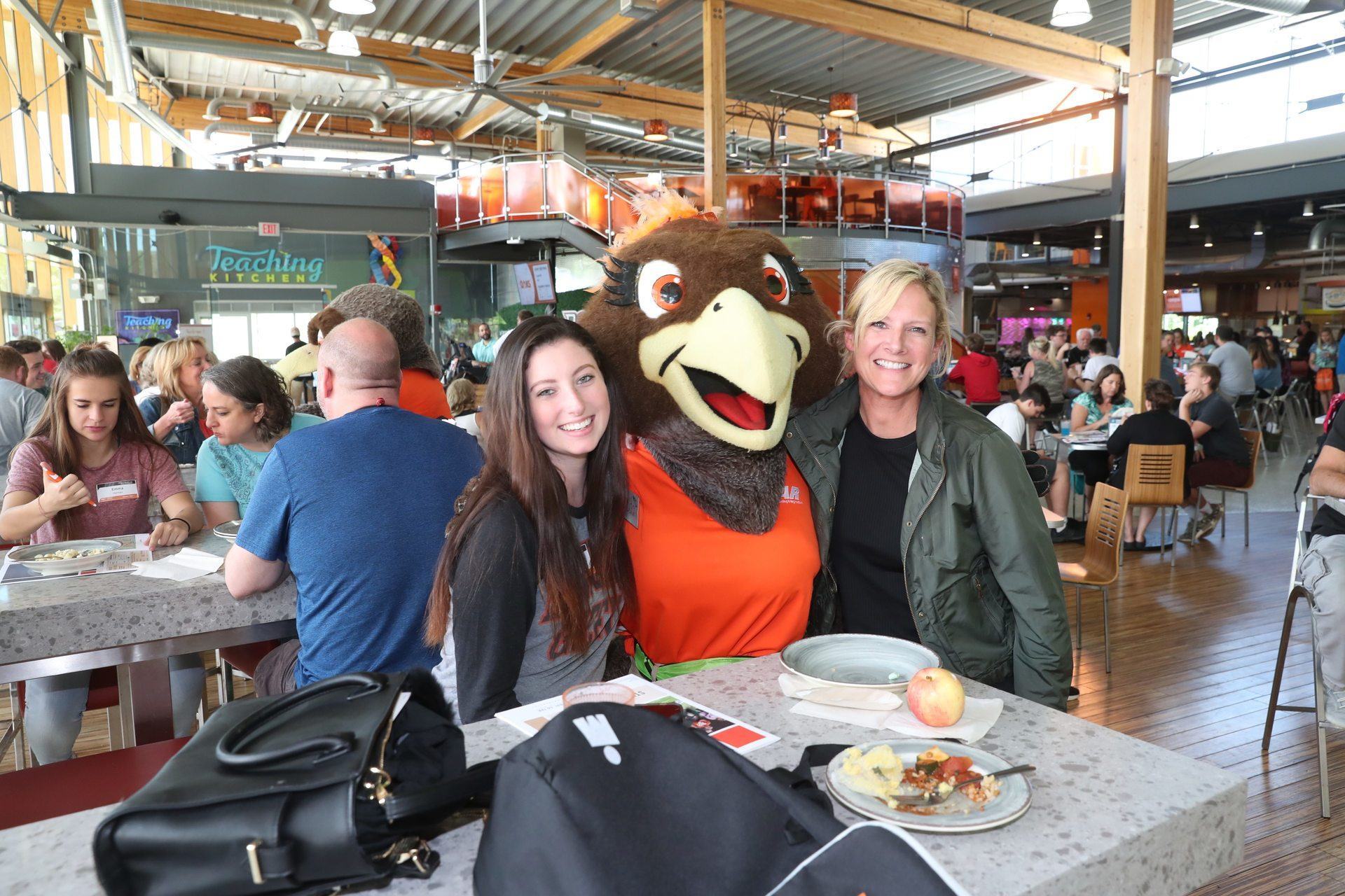 mascot-dining-hall