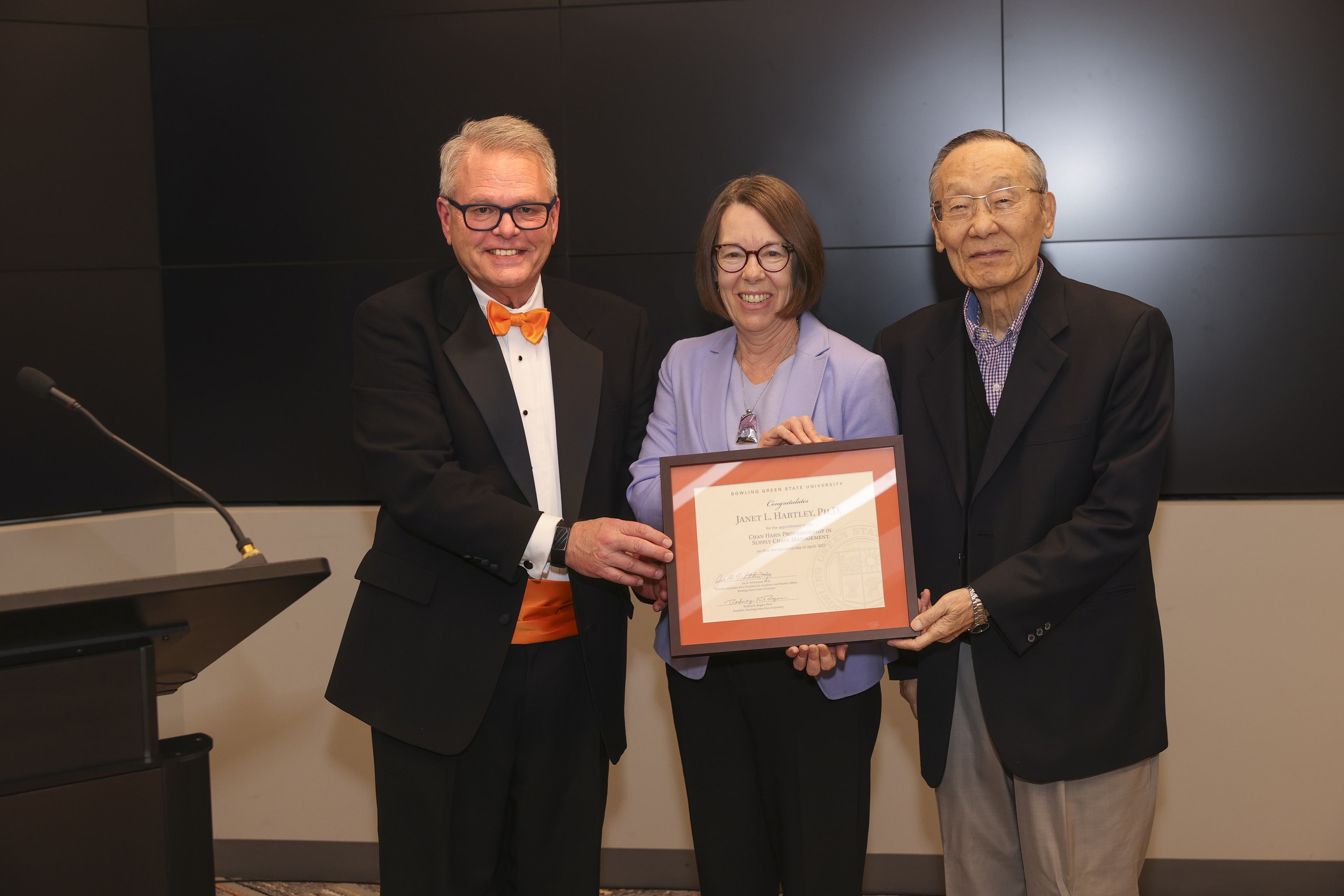 Dean Ray Braun, Dr. Janet Hartley, Dr. Chan Hahn pose.