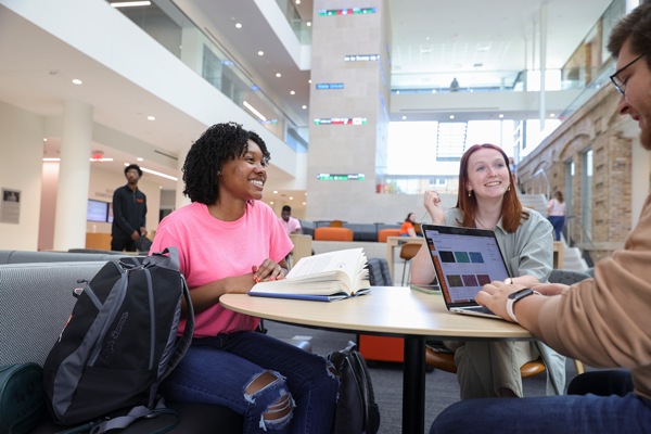 Students in the Maurer Center atrium on BGSU's campus