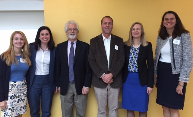 ECONOMIC-INEQUALITY-AND-FAMILY-CHANGE-symposium-group-photo