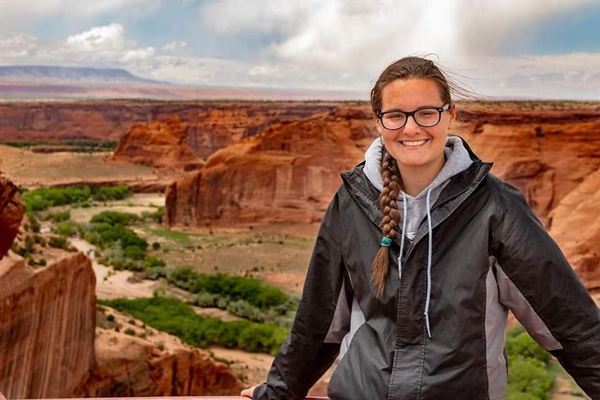 Jessie-Walton-taken-by-Sean-McConnell-Canyon-de-Chelly-AZ