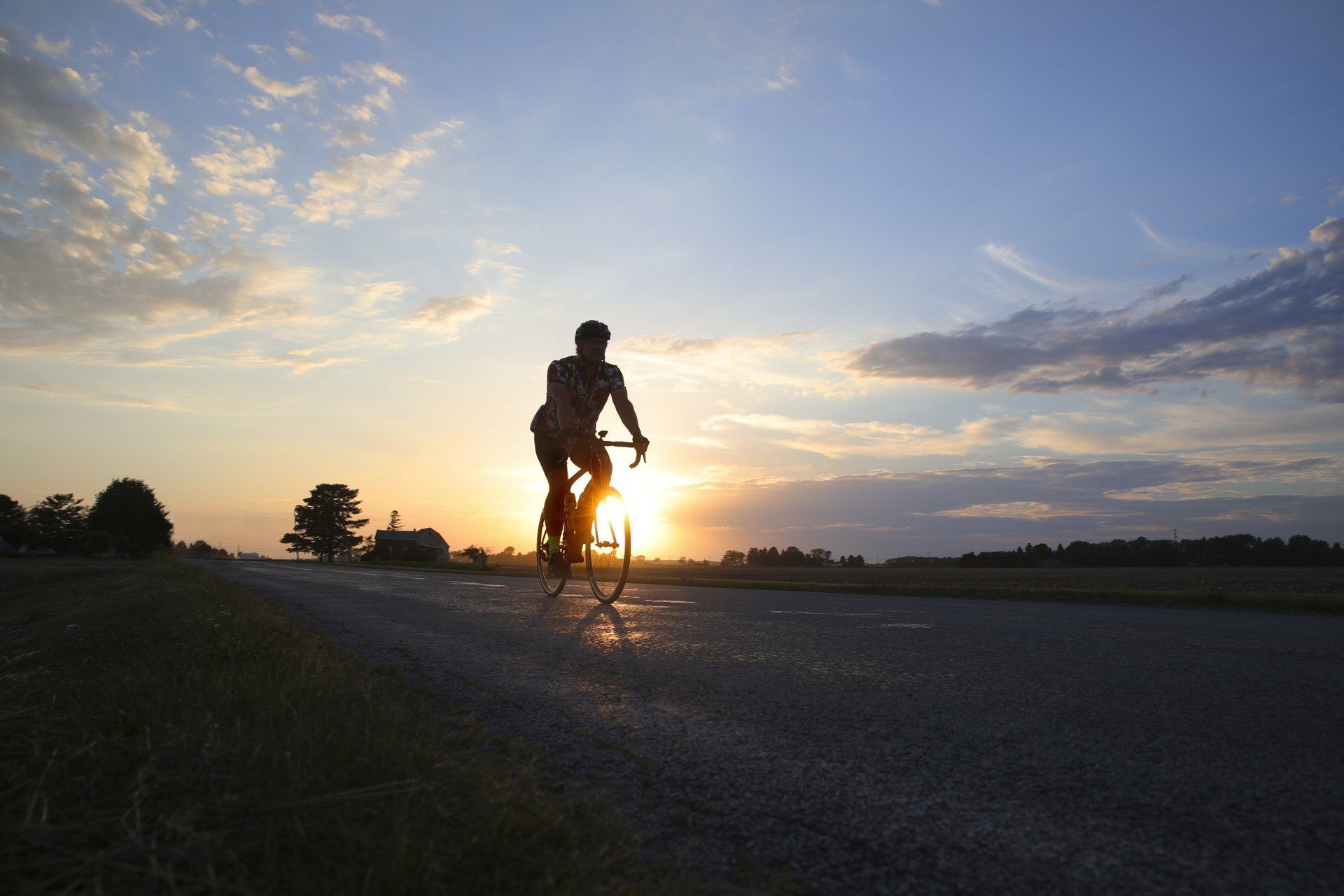 Chris Willis Cycling Across U.S.