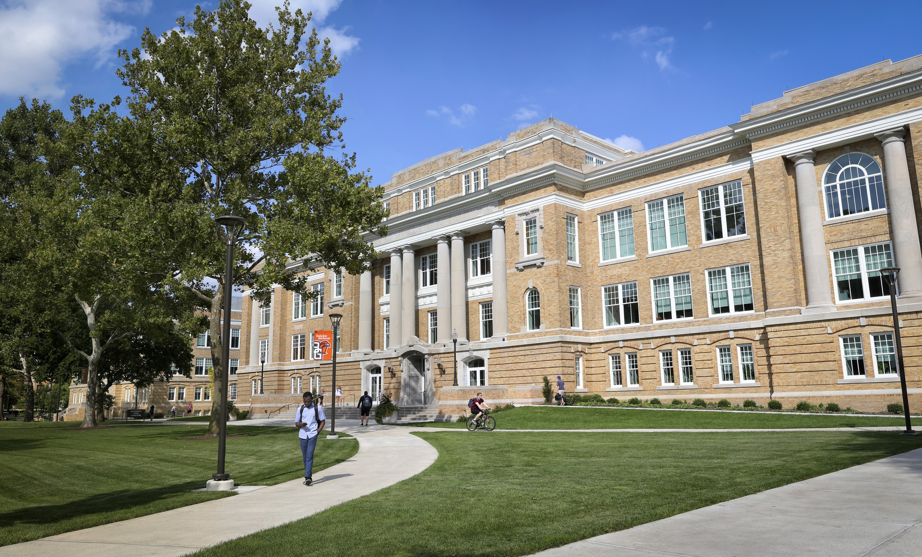 University Hall on BGSU Campus