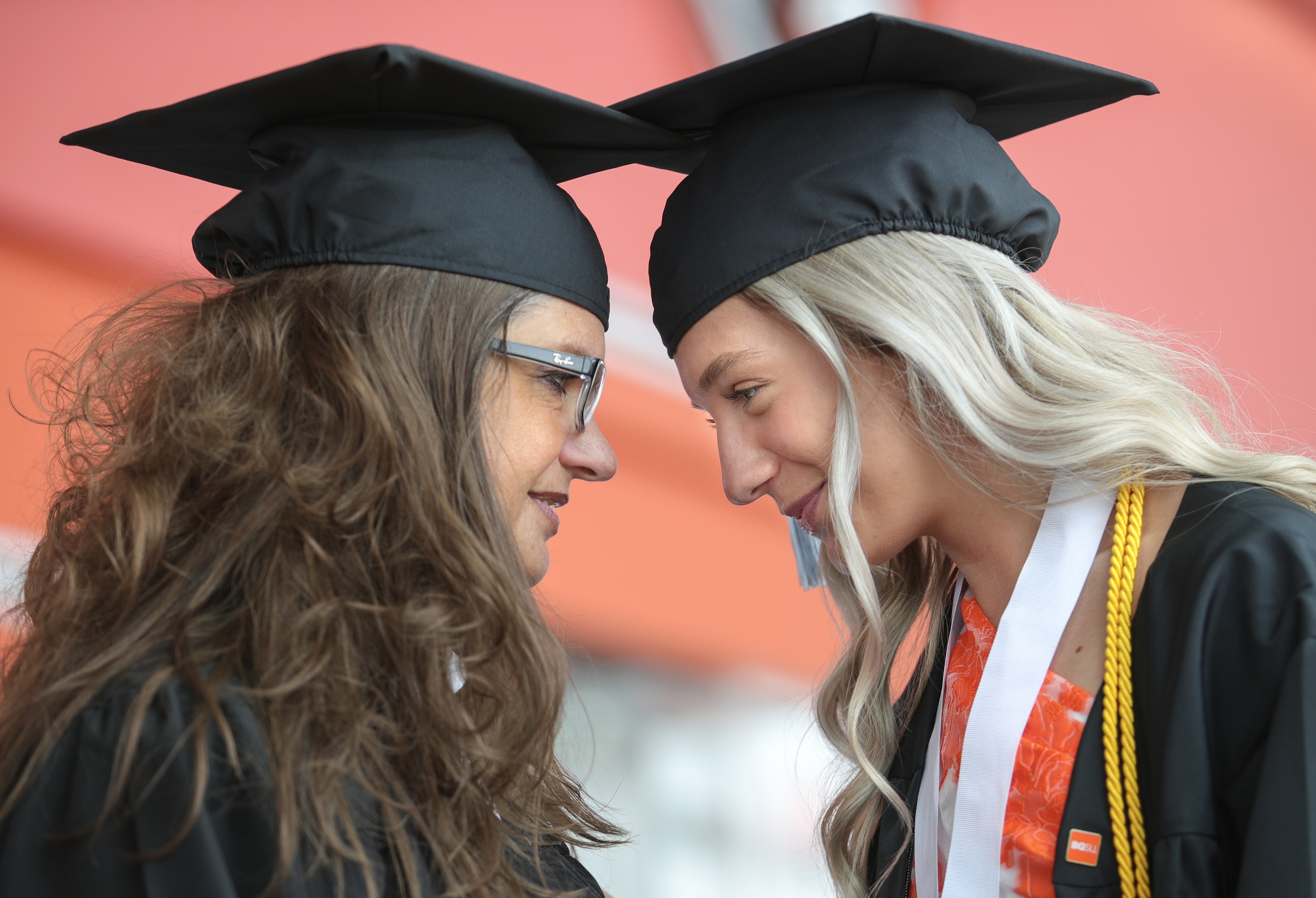 Walz Commencement April 2023