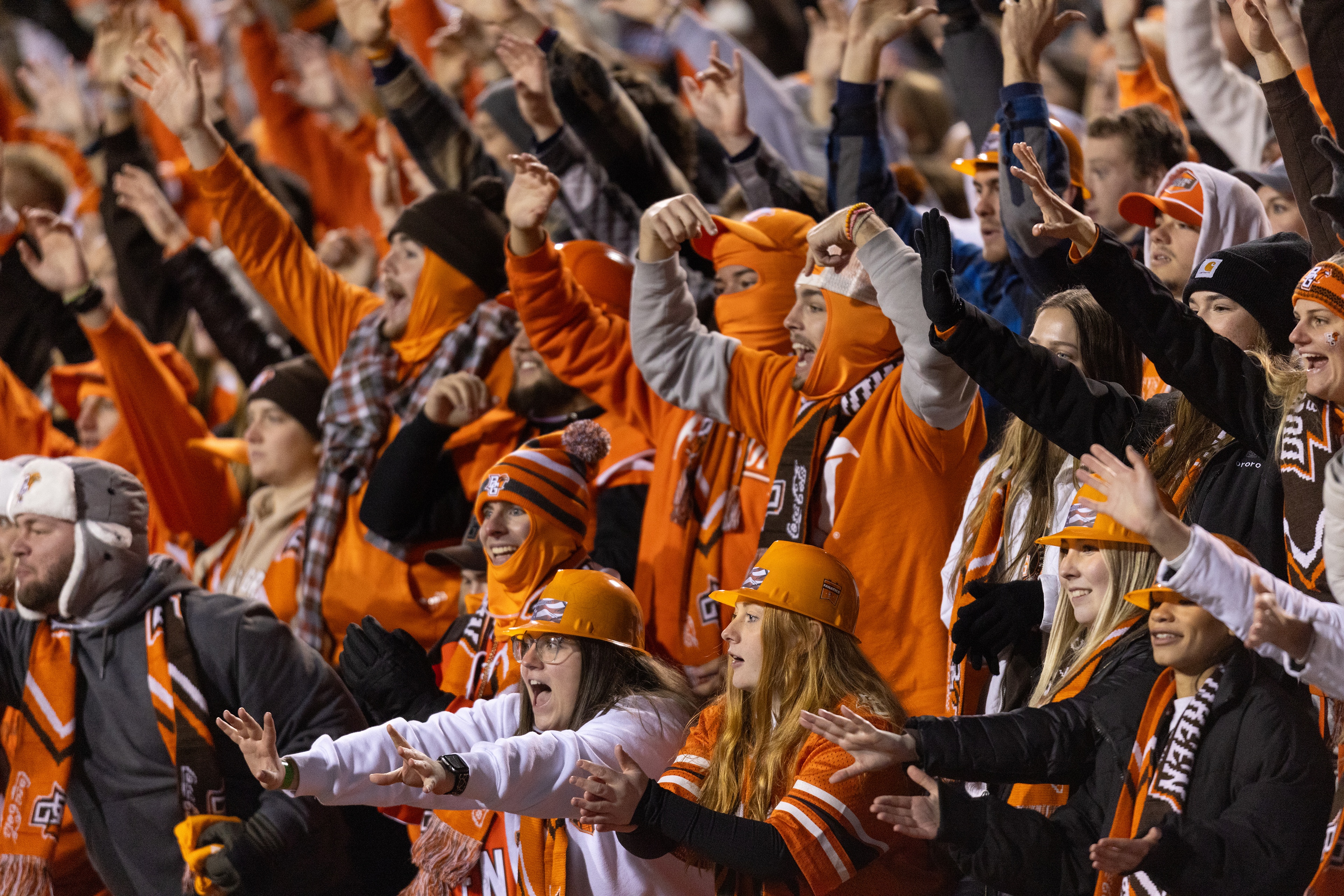 BGSU fans fill the stands at Doyt L. Perry Stadium 