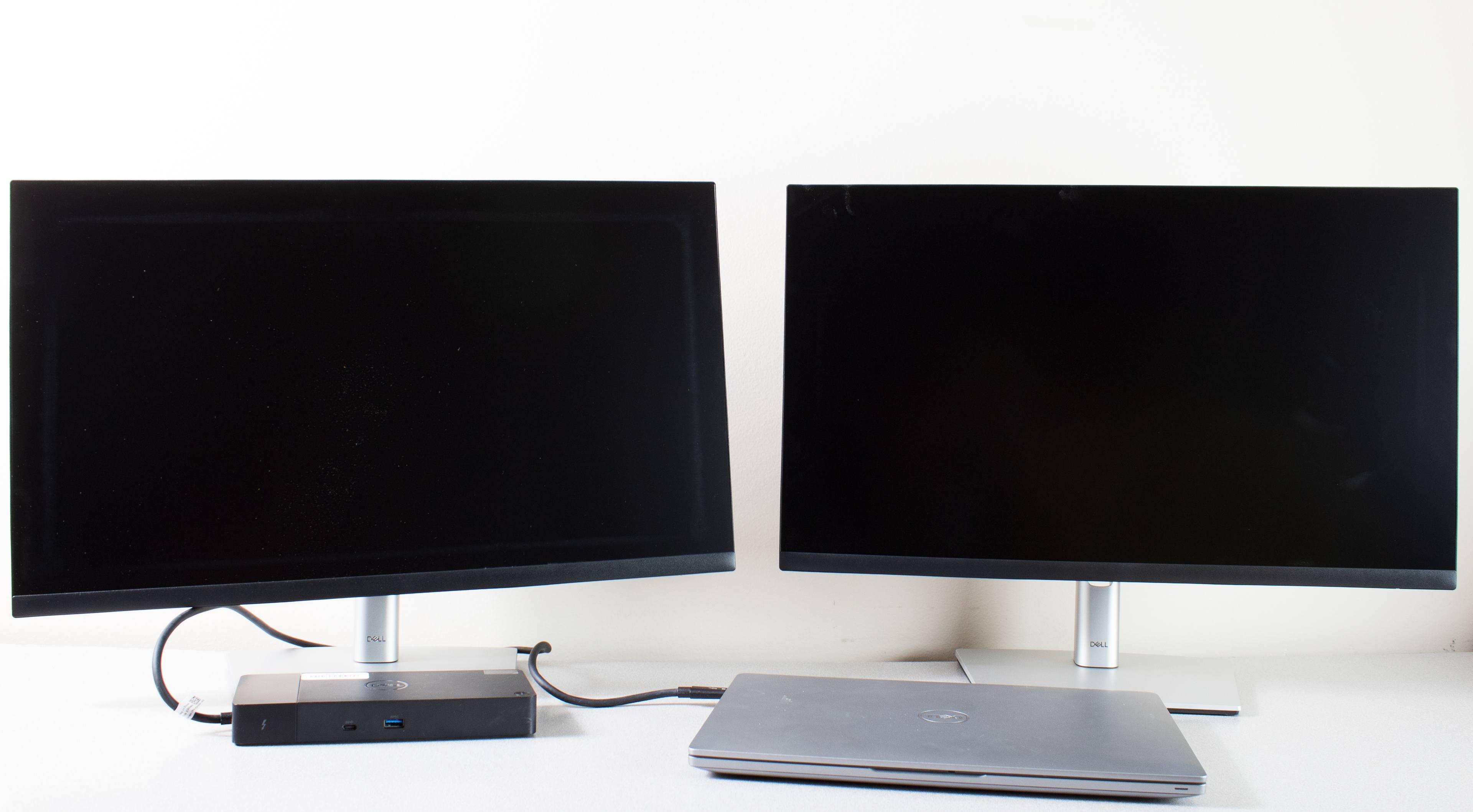 Dell laptop with two monitors
