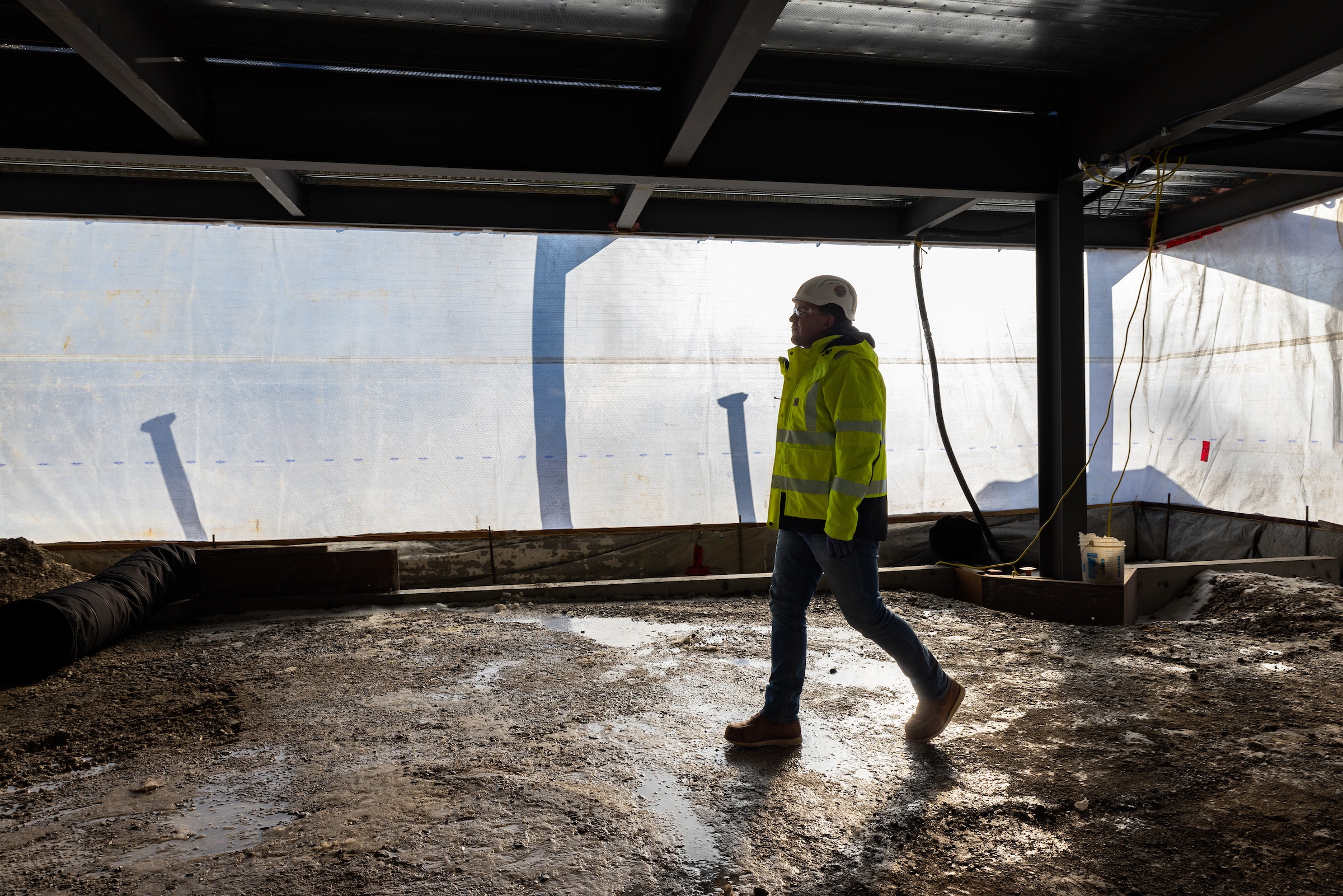construction-management-header