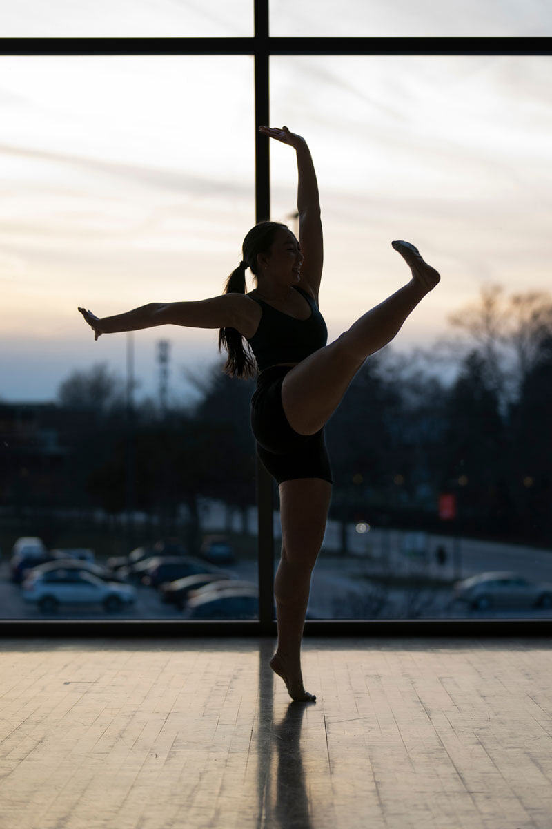 2023 wolfe center dancer 1