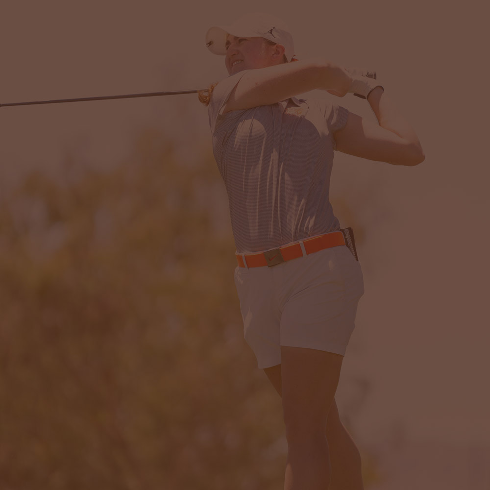 women's golfing