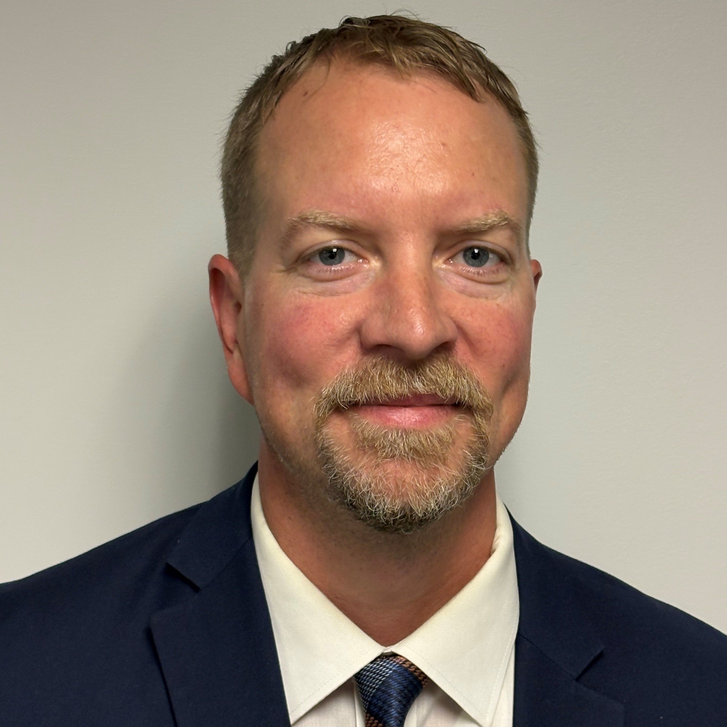 bryan-okuley-headshot