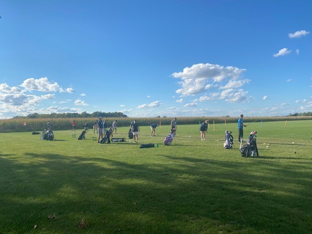 BGSU Students at Stone Ridge Golf Club