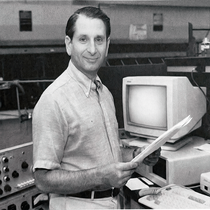 Image of Chemistry Faculty Eliot Blinn