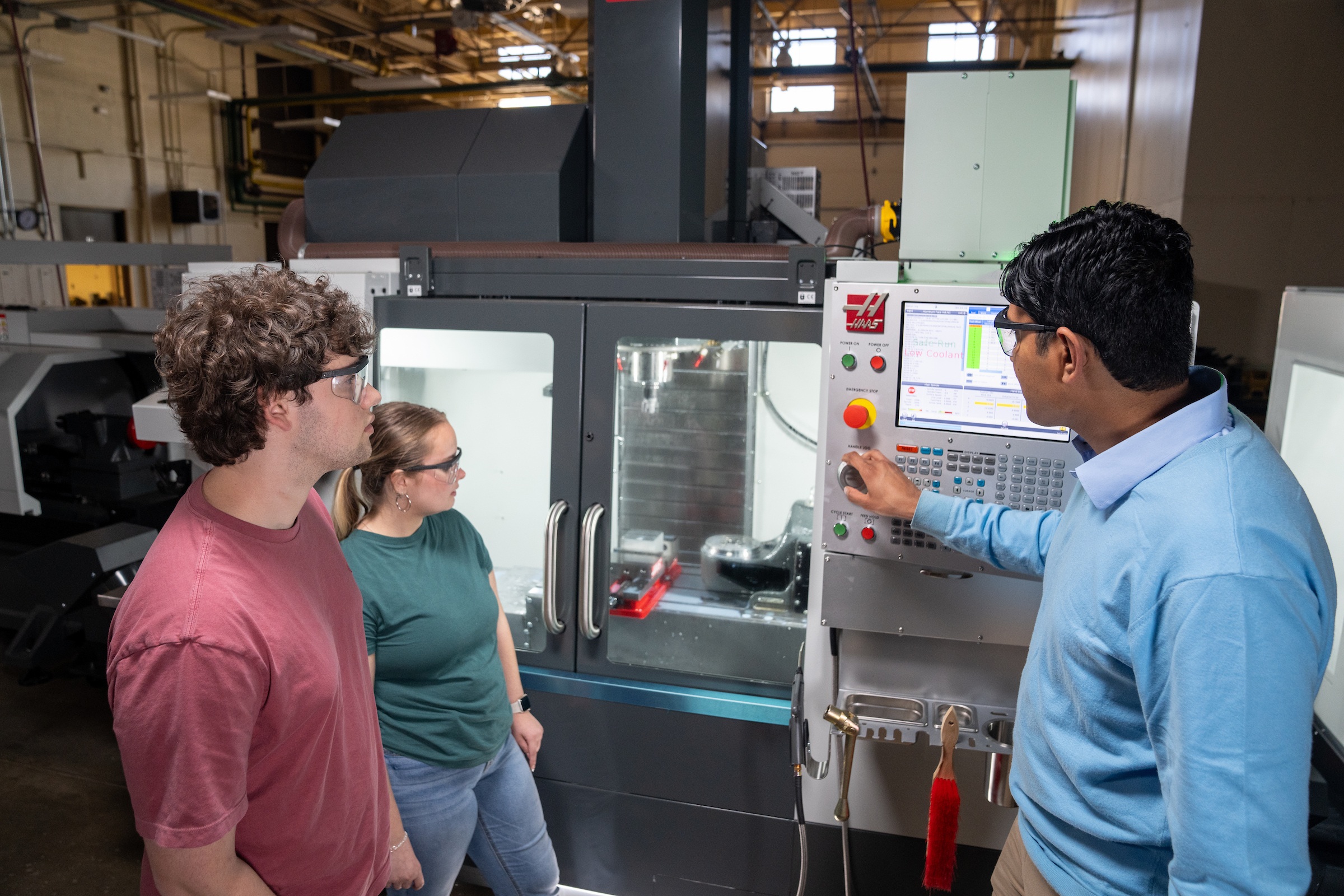 students working in engineering lab