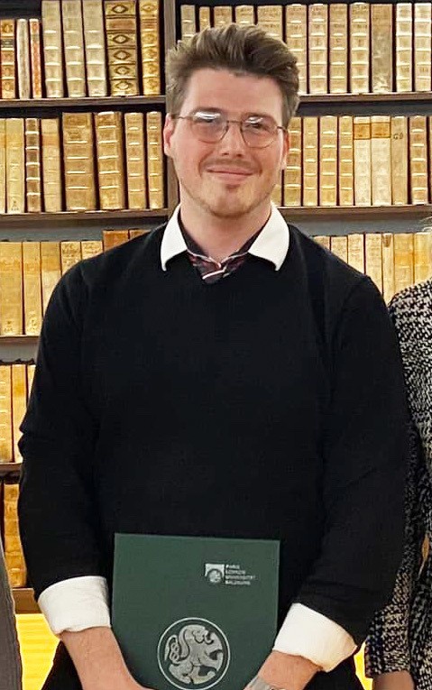 Mason-Wirtz-with-diploma