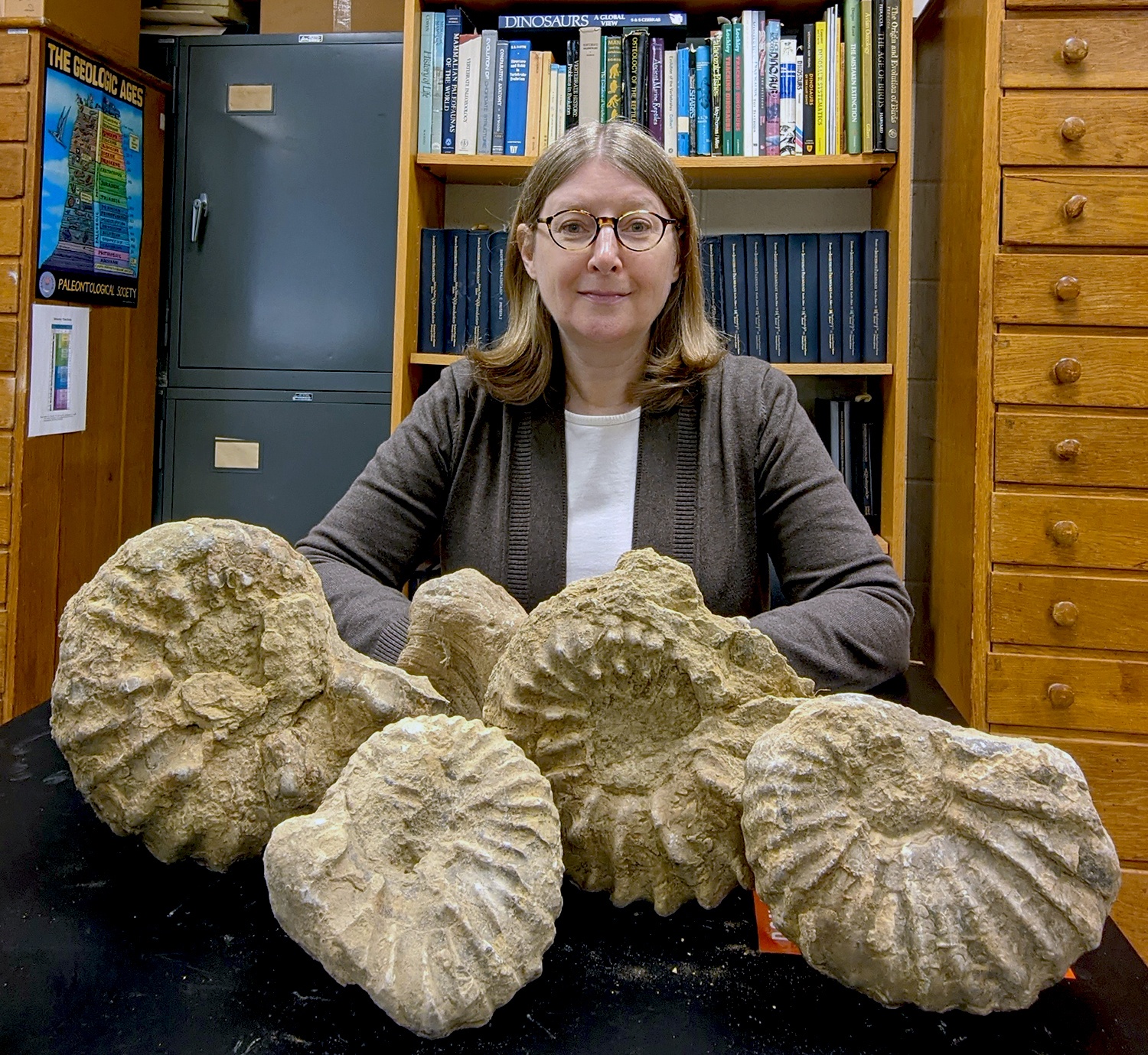 Newswise: Fossils may hold clues to climate change, says BGSU paleobiologist