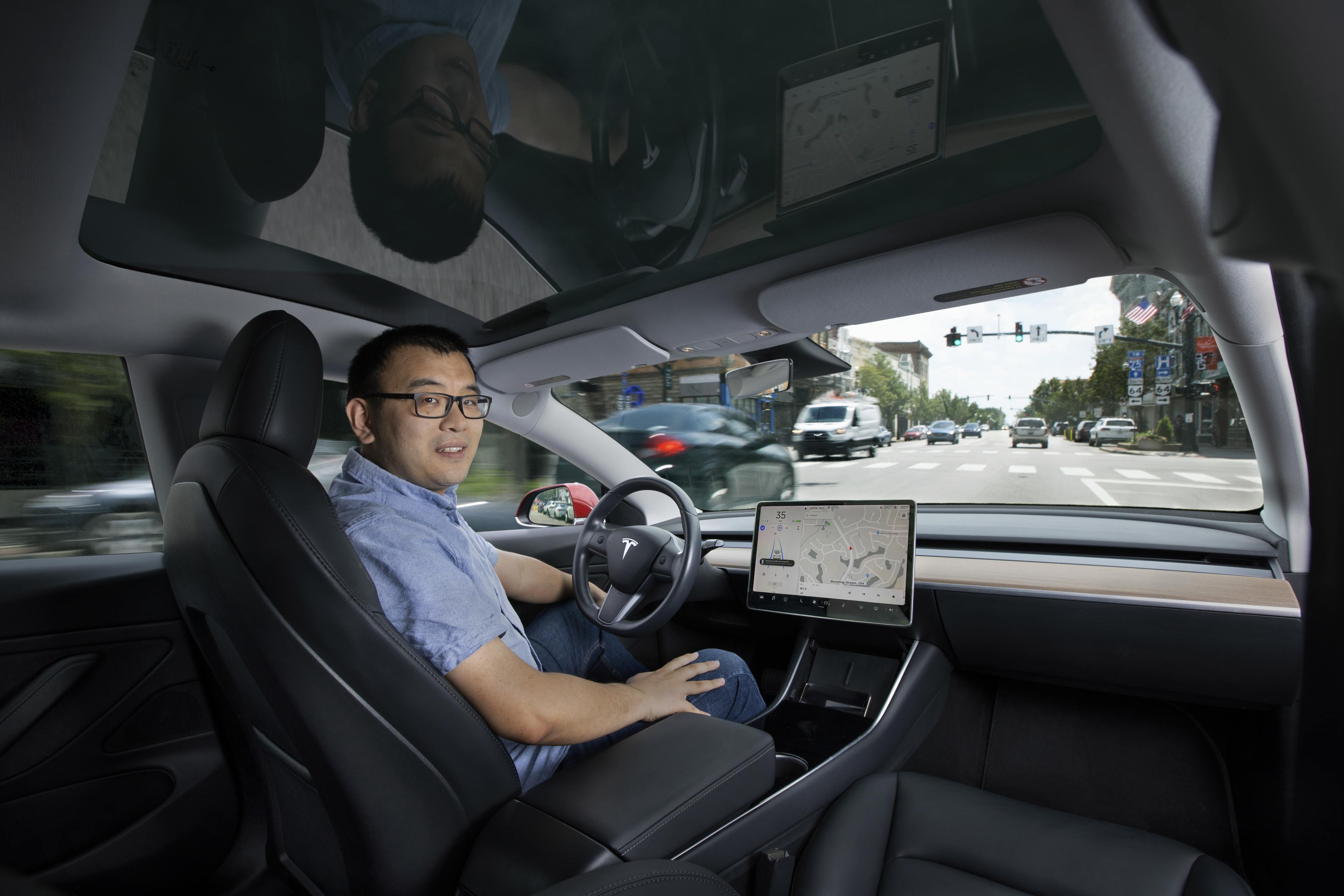 Dr. Qing Tian self-driving vehicles