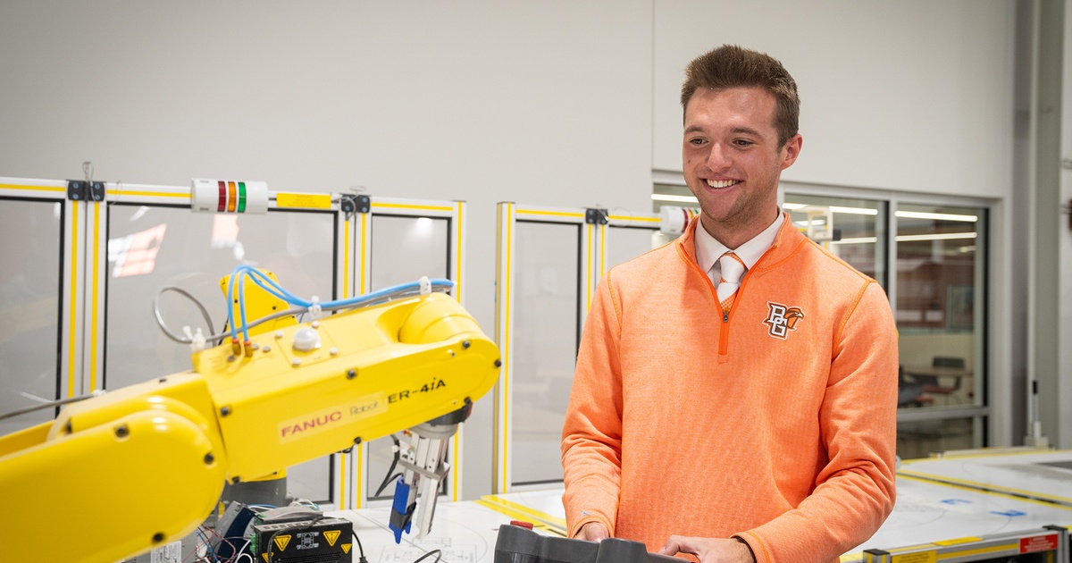 Engineering an accelerated future: Luke Woolard’s three-year journey to graduation