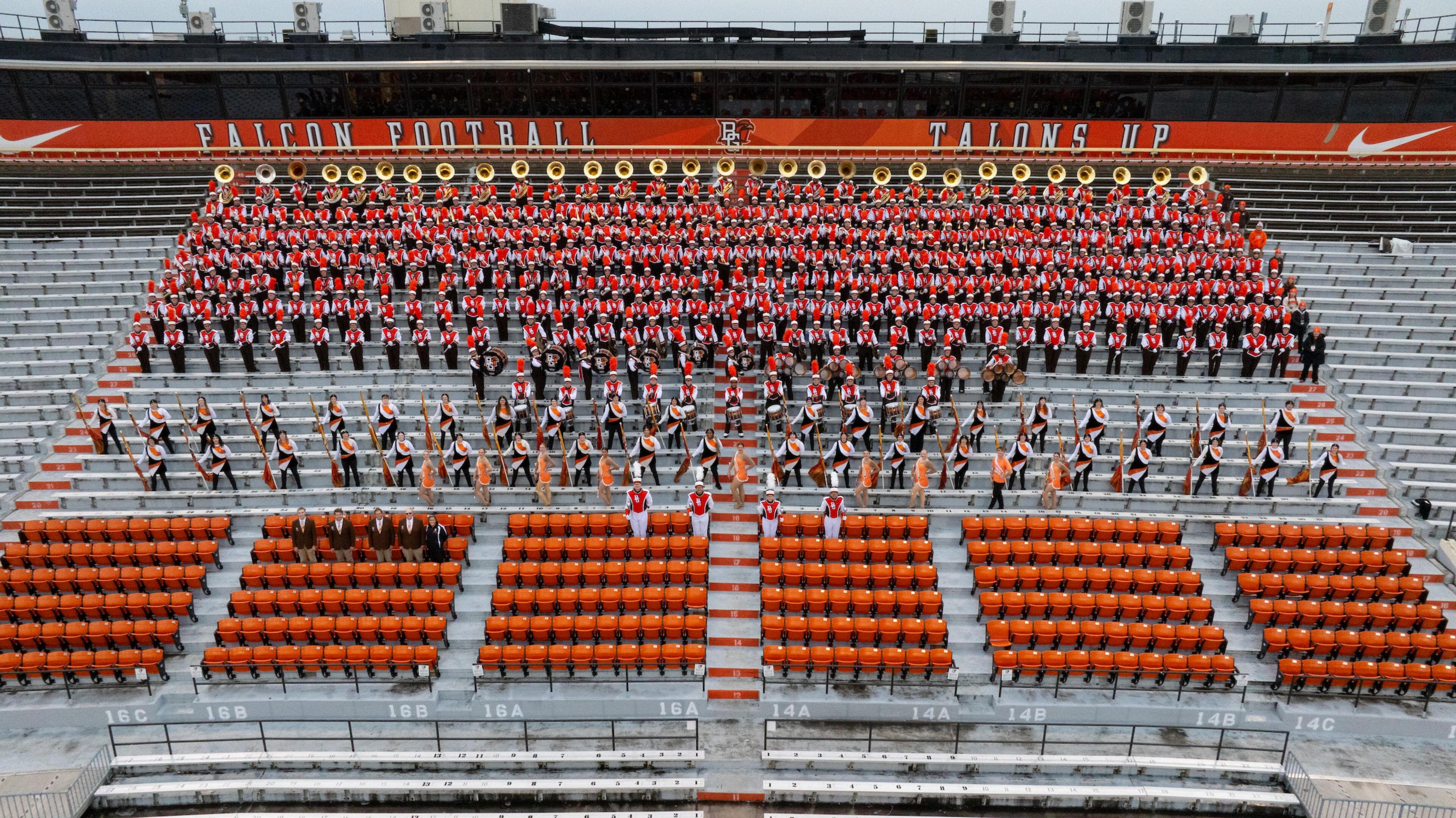 A group photo of the BGSU Falcon Marching Band
