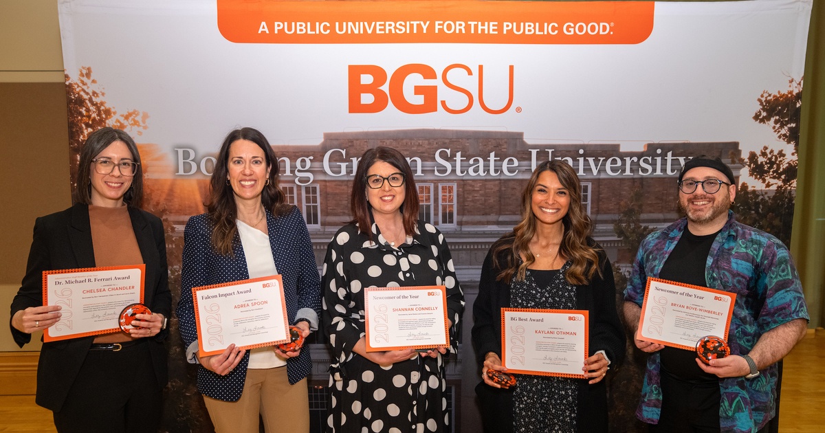 BGSU honors dedication of University's administrative and classified staff members at annual awards ceremony