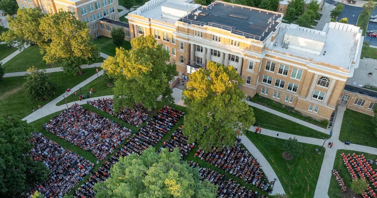 BGSU trustees celebrate continued enrollment growth, nationally recognized student experience at September meeting