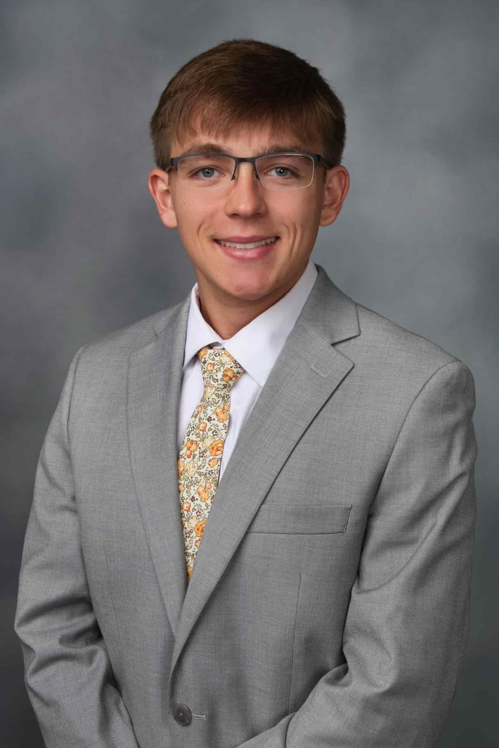 gracin romero headshot