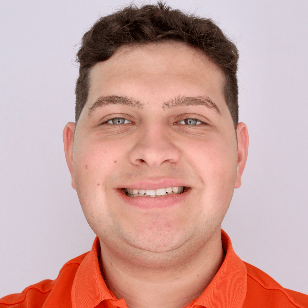 1984x1984 pc for headshots  - mason-s-rl