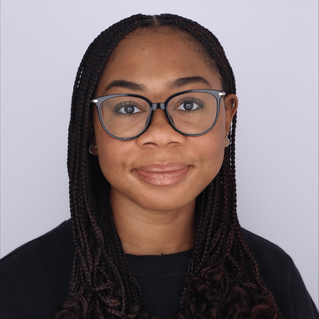 1984x1984 pc for headshots  - morgan-smith